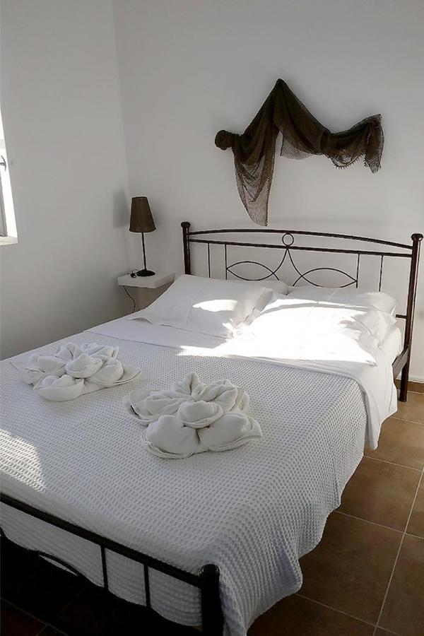 Ariadne,Traditional Apartment In Centre Of Poros Poros Town Ngoại thất bức ảnh