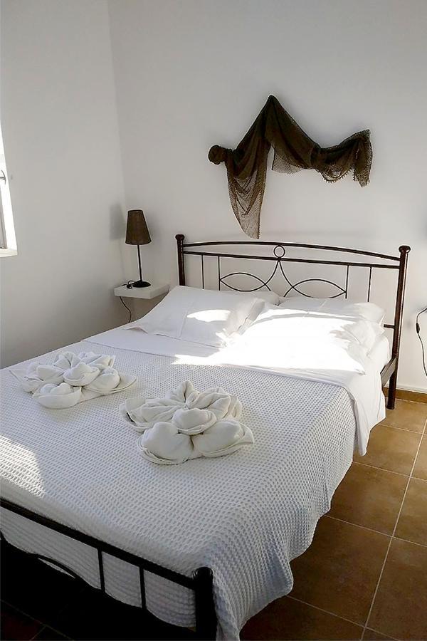 Ariadne,Traditional Apartment In Centre Of Poros Poros Town Ngoại thất bức ảnh
