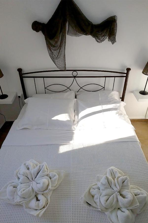 Ariadne,Traditional Apartment In Centre Of Poros Poros Town Ngoại thất bức ảnh